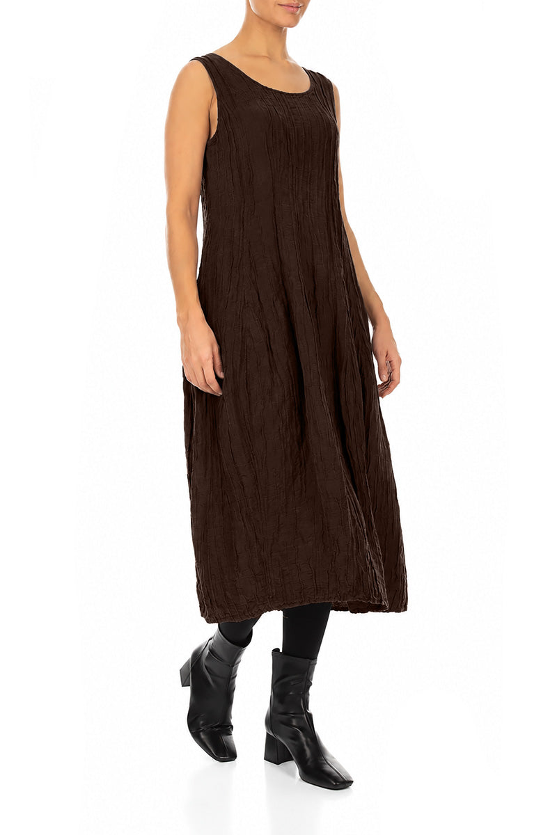 Robe ballon sans manches froissée en soie et lin Brun truffe