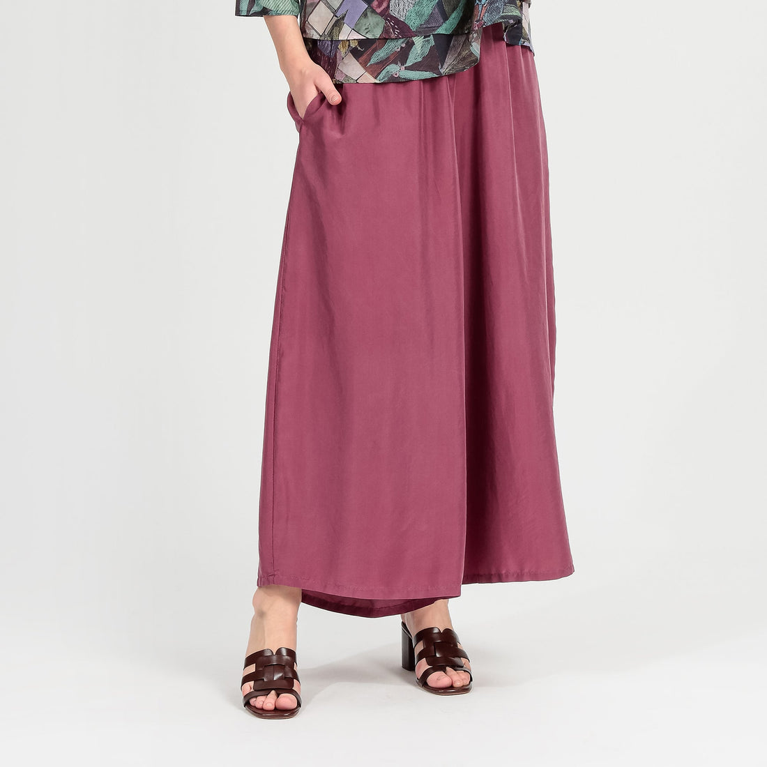 Trousers & Leggings