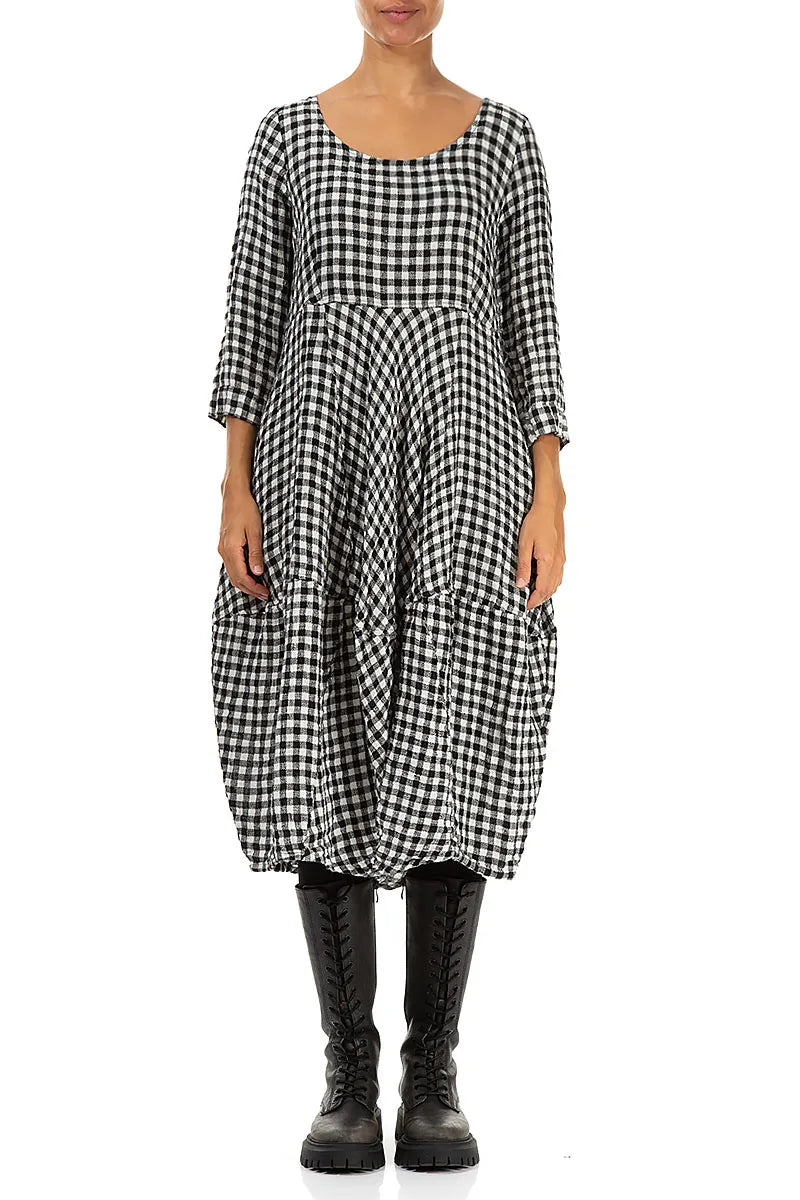 Robe en lin à carreaux noirs et blancs à manches courtes et ballon