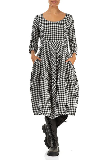 Robe en lin à carreaux noirs et blancs à manches courtes et ballon