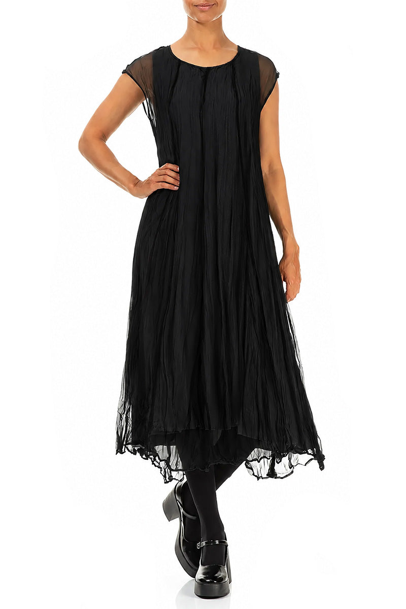 Robe en mousseline de soie froissée noire