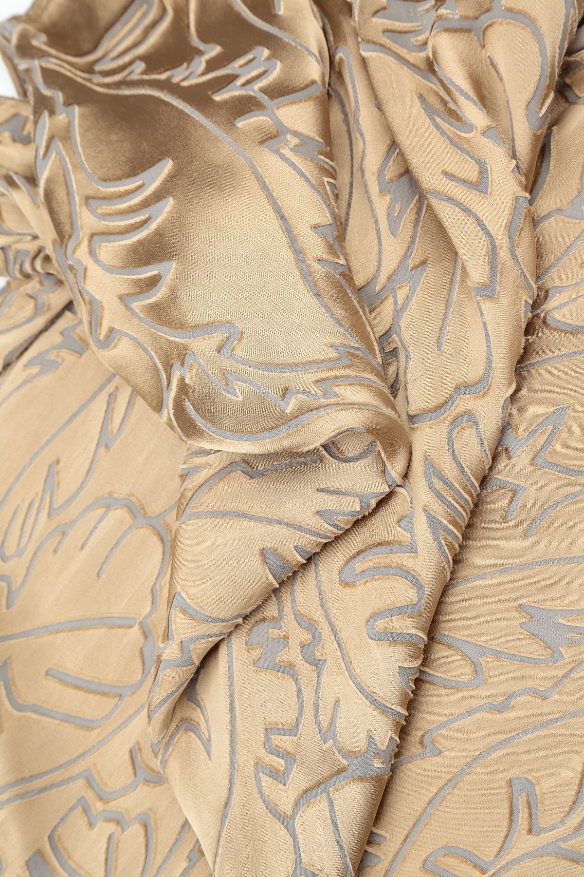 Foulard en Soie dévorée à plumes olive