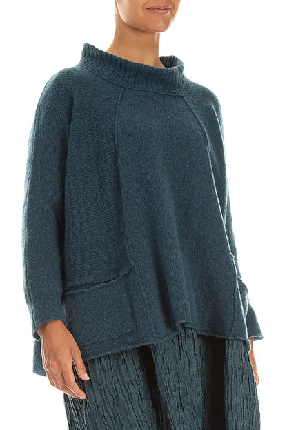 Gerippter Kragen, petrolfarbener Wollpullover