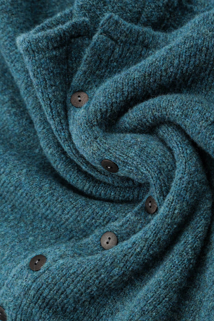 Kurzer, lockerer Cardigan aus blaugrüner Wolle