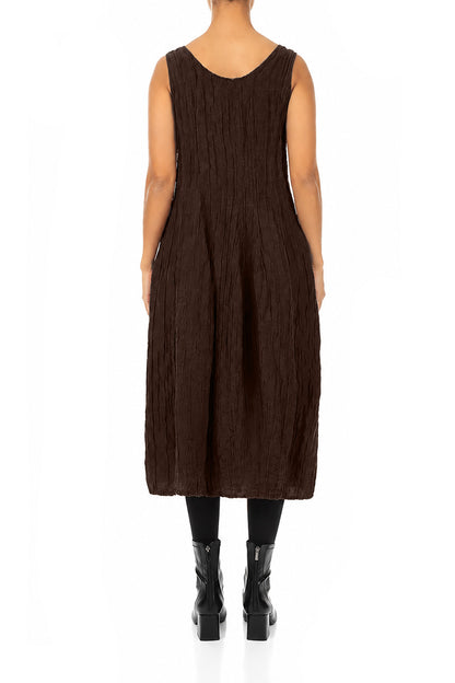 Robe ballon sans manches froissée en soie et lin Brun truffe