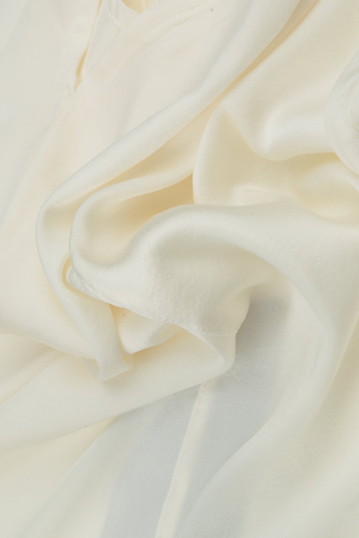 Sleeveless Off White Silk Top 5